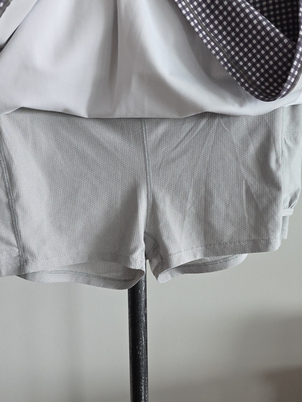 Vuori Volley Skirt In Gingham Print- Gray/White - Picture 6 of 8